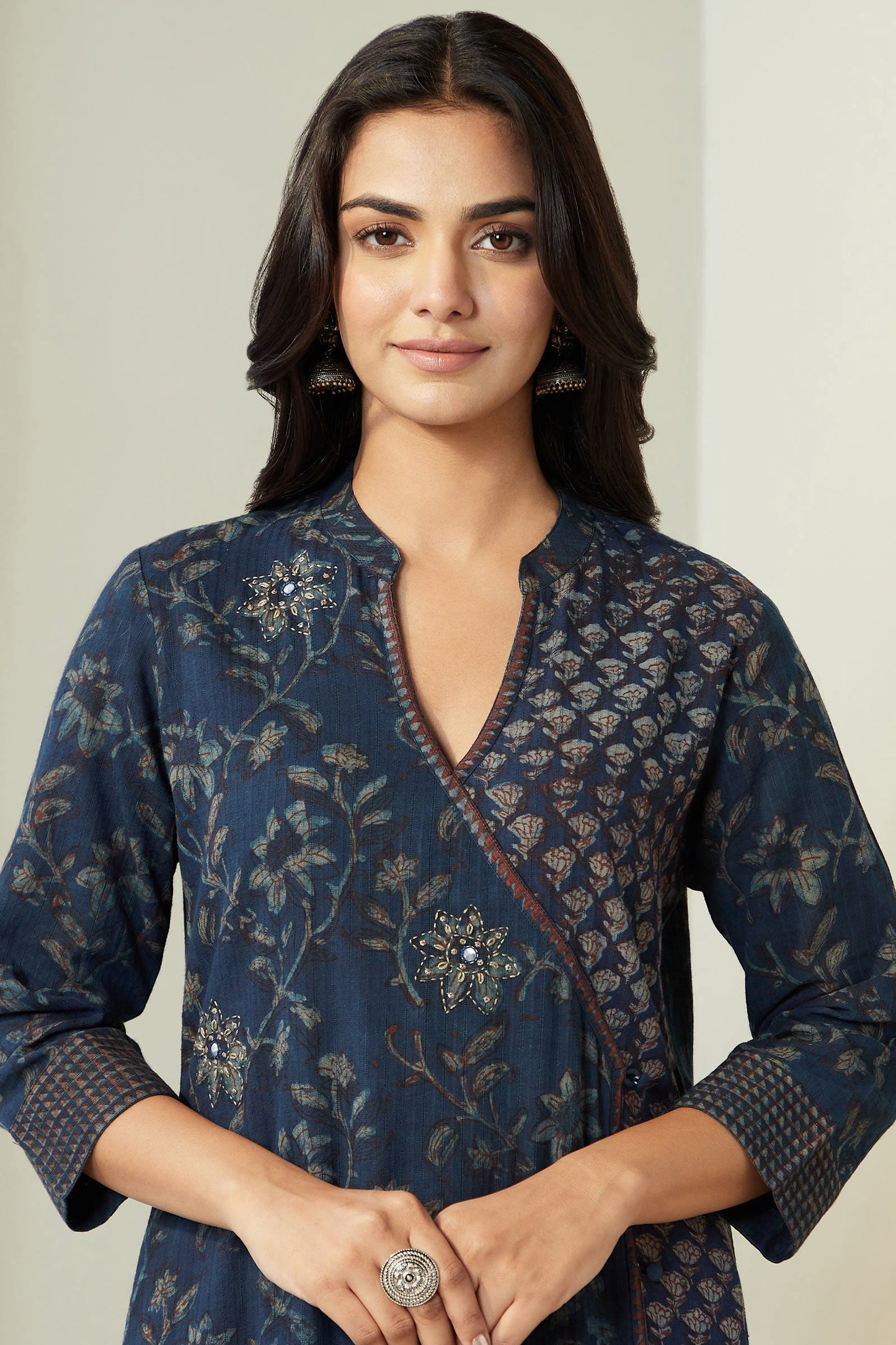 Sehra Maisha Akola Kurta