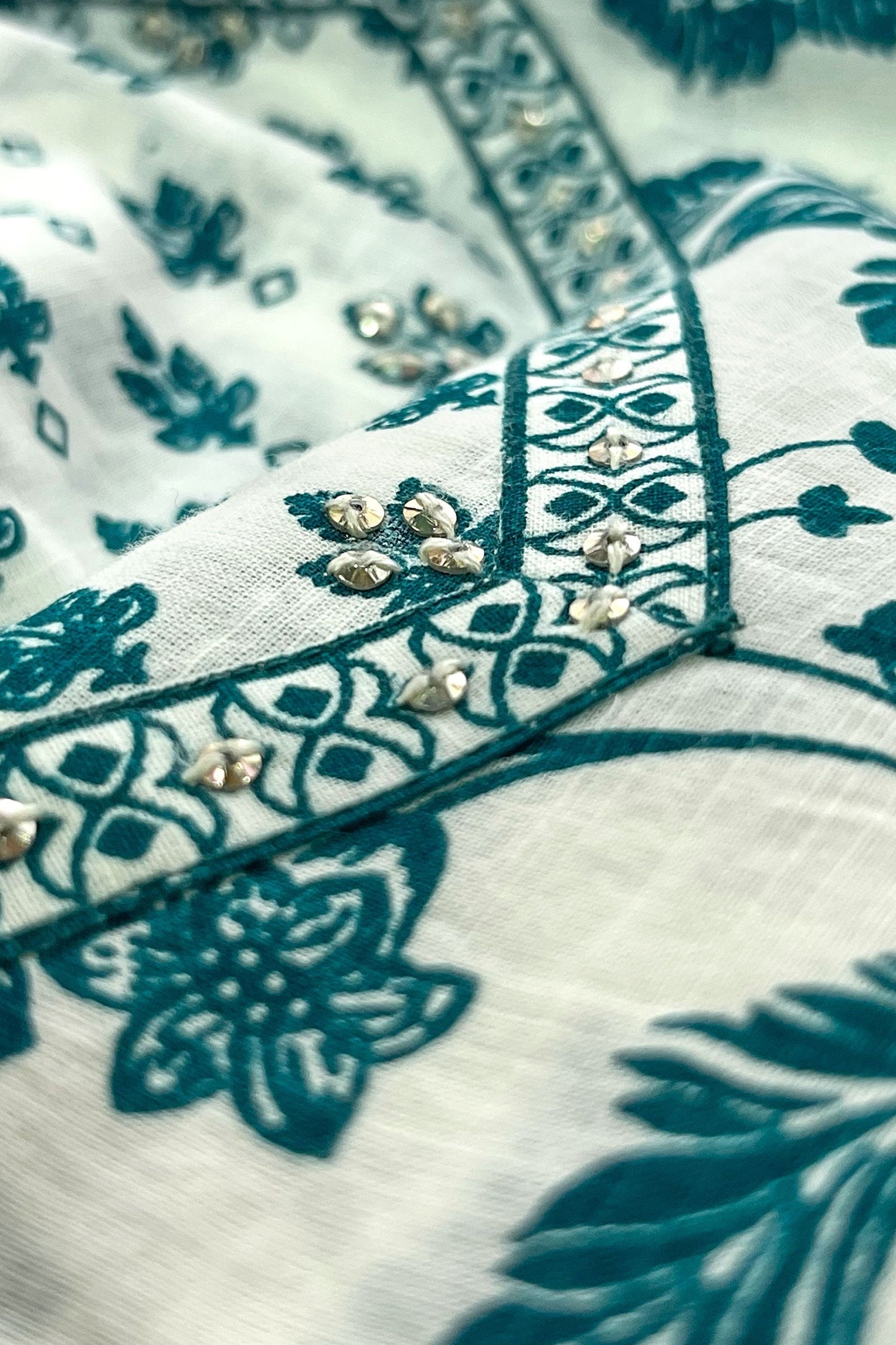 Rosheen Zenia Sanganeri Kurta