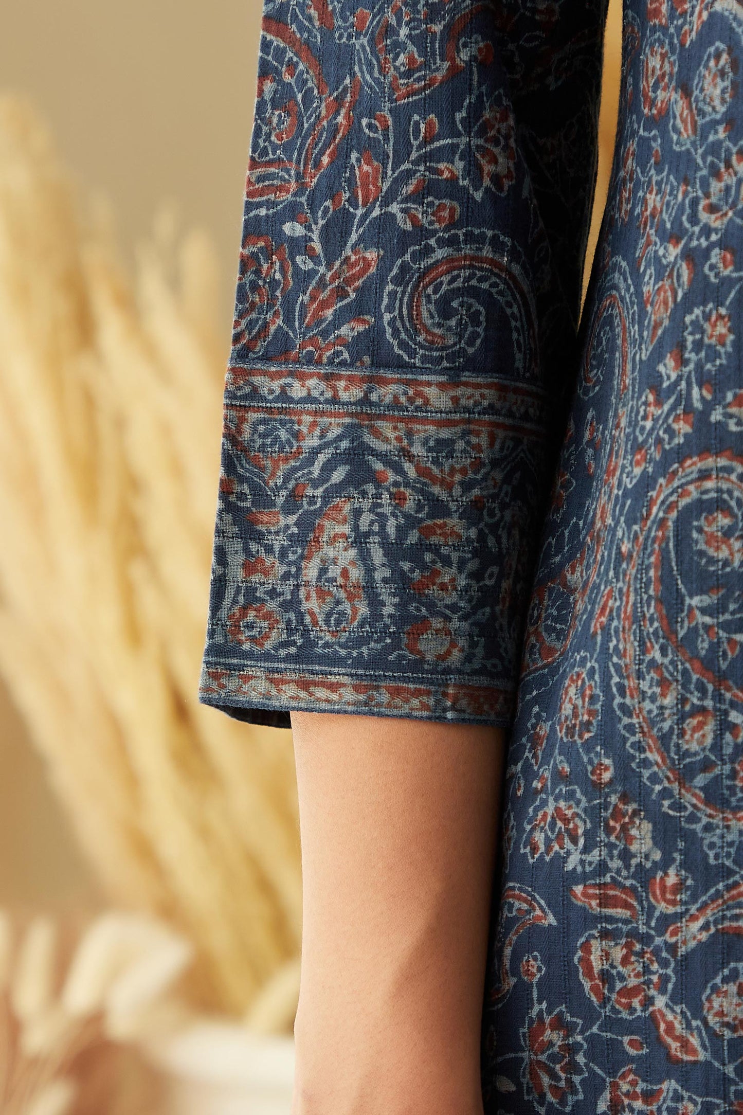 Sehra Seerat Akola Kurta