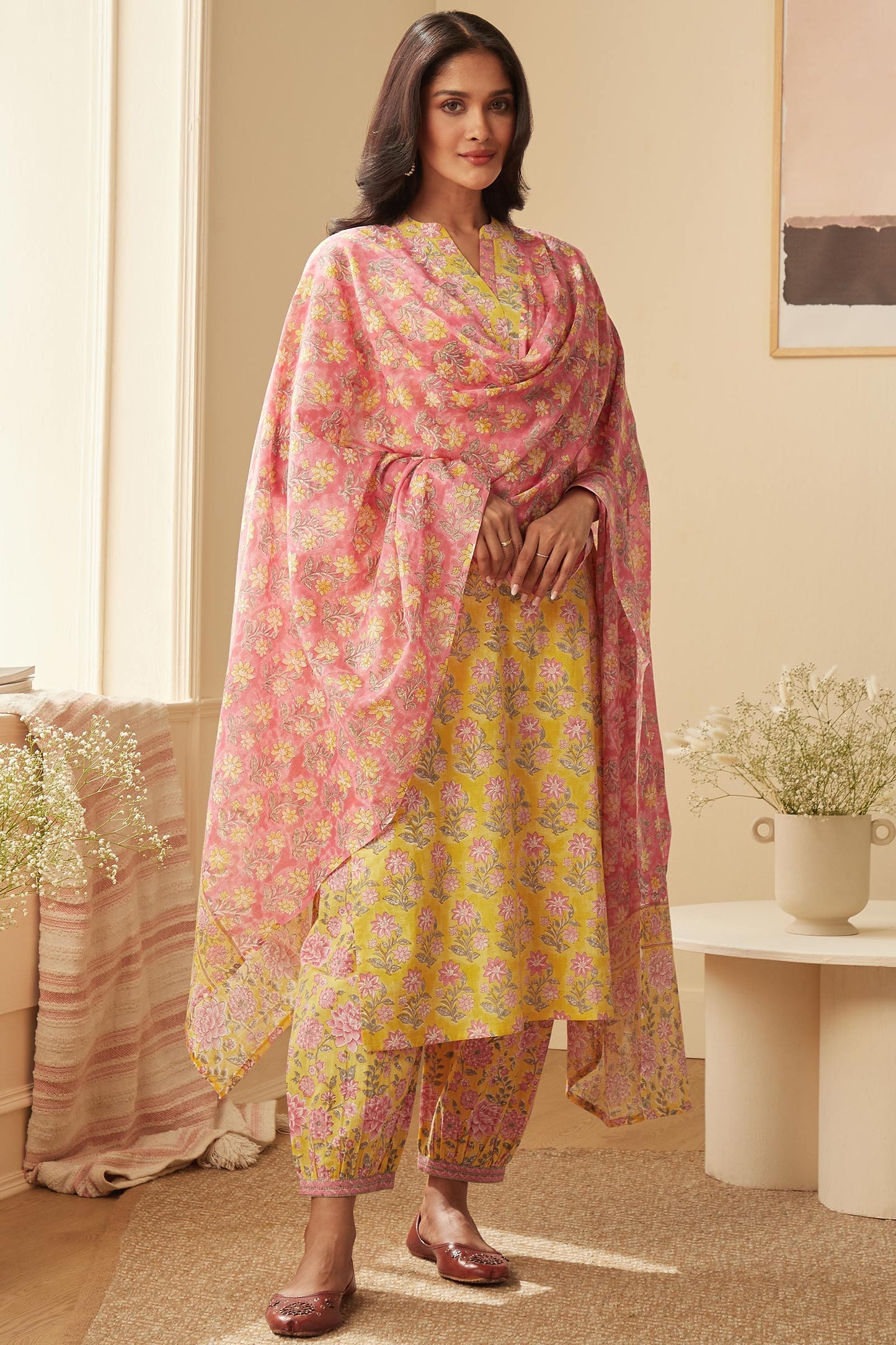 Rosheen Rehmat Sanganeri Kurta