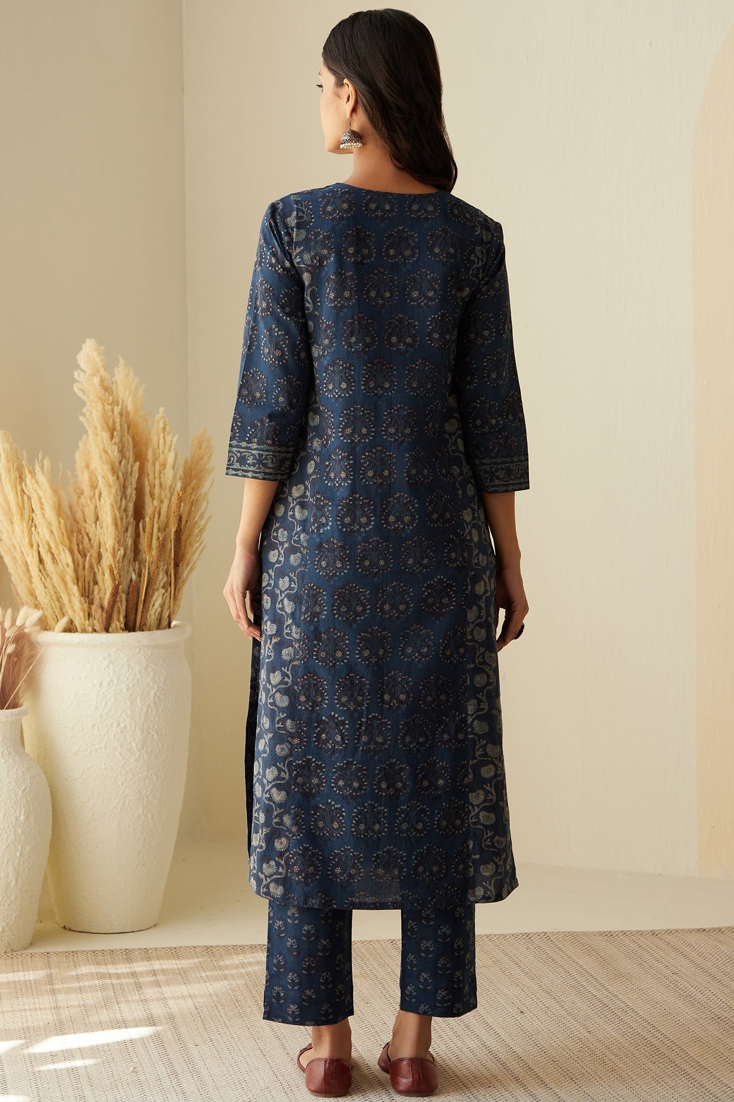 Rehnuma Azarin Kurta