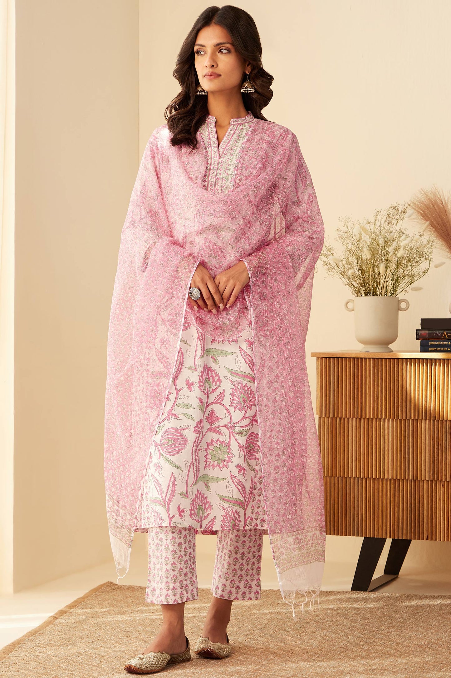 Rosheen Farhat Sanganeri Kurta