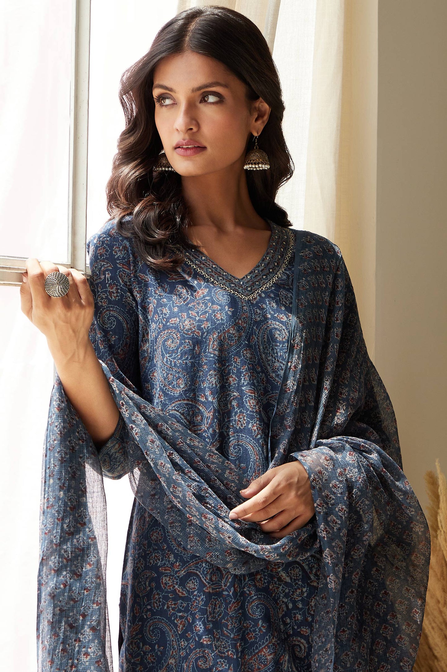 Sehra Seerat Akola Kurta