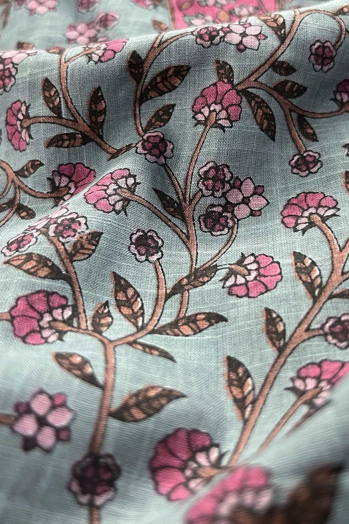 Gauhar Saba Sanganeri Kurta