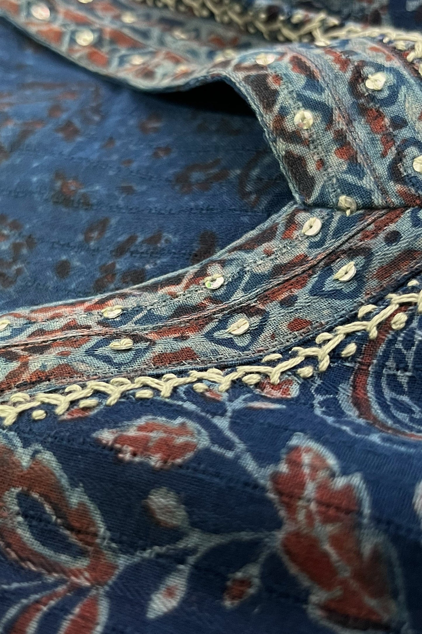 Sehra Seerat Akola Kurta
