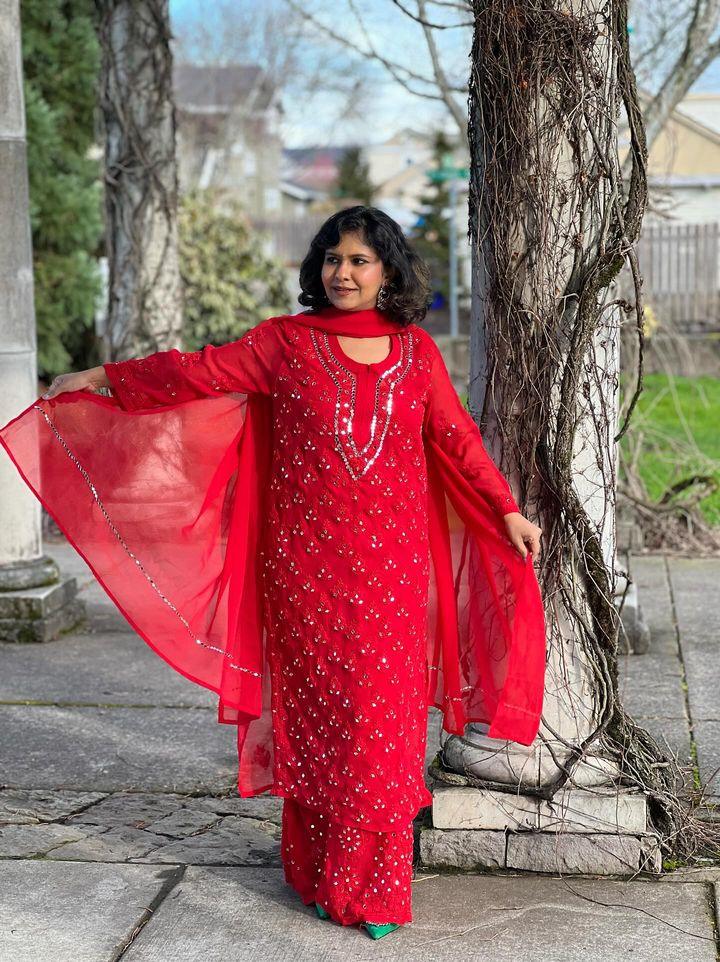 Red Karwa Chauth Special Chikankari Elegance Ombré Mirror Booti Jaal 3 pc Set plus Inner