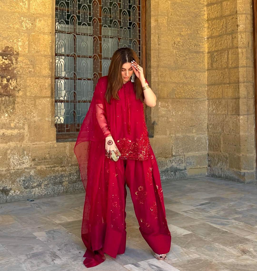 Red Elegant Embroidered Crepe Silk Farshi Salwar Kameez | Ready to Wear